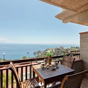 Panoramic Seaview , Taormine Italie